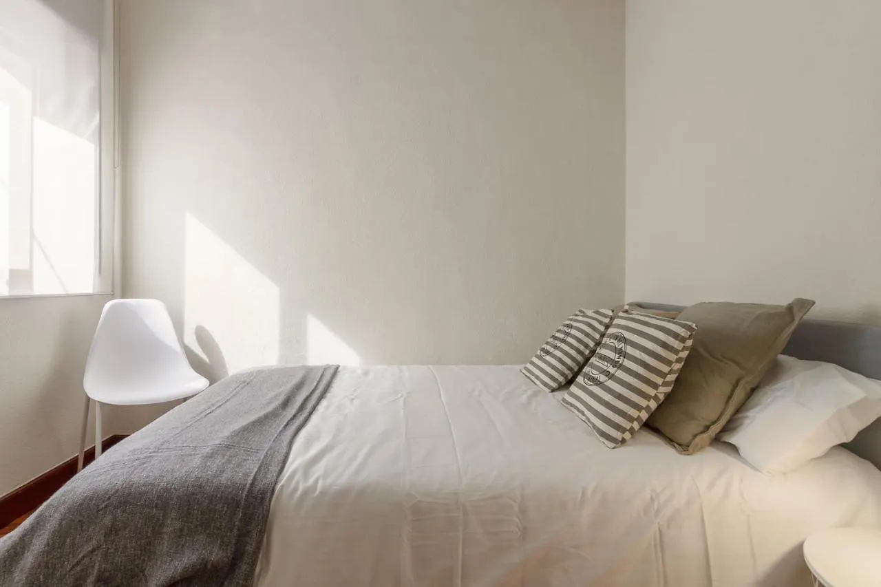 Luminoso Con Vistas A La Ria De Bilbao Apartment Homestay